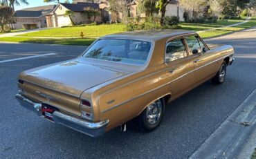 Chevrolet-Chevelle-Berline-1964-Gold-Tan-988-28