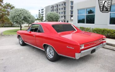 Chevrolet-Chevelle-Berline-1966-Red-Black-70882-5