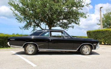 Chevrolet-Chevelle-Break-1966-Black-Black-4831-1