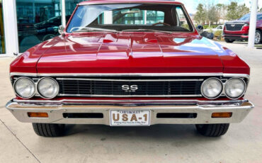 Chevrolet-Chevelle-Break-1966-Red-Black-30405-1