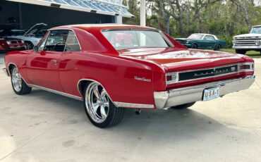 Chevrolet-Chevelle-Break-1966-Red-Black-30405-9