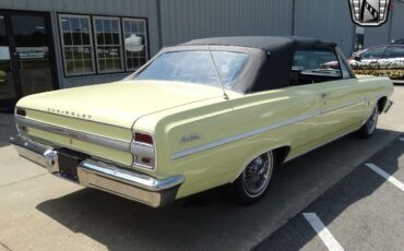 Chevrolet-Chevelle-Coupe-1964-Yellow-Black-28405-7