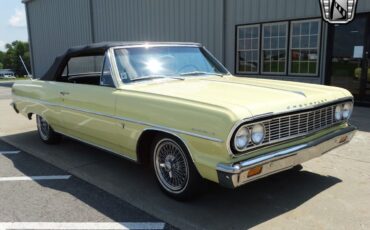 Chevrolet-Chevelle-Coupe-1964-Yellow-Black-28405-9