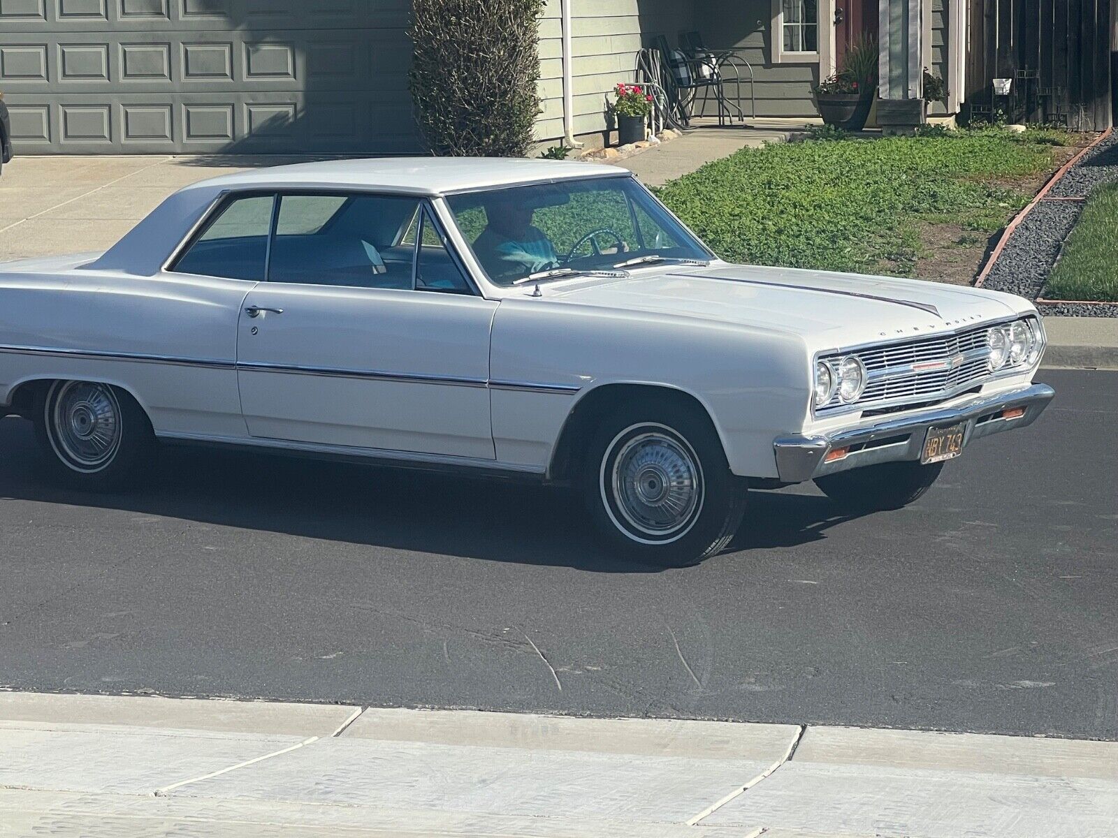 Chevrolet-Chevelle-Coupe-1965-54718-3