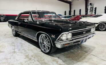 Chevrolet-Chevelle-Coupe-1966-Black-Red-0-7