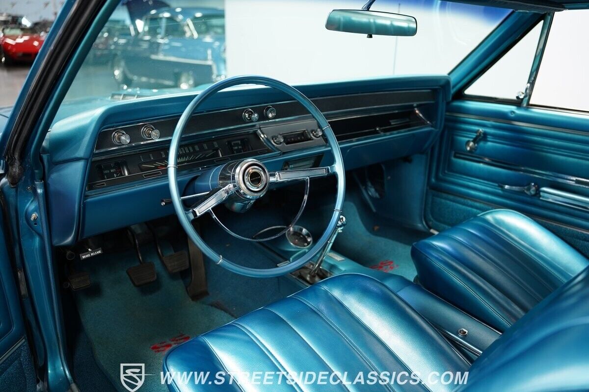 Chevrolet-Chevelle-Coupe-1966-Blue-Blue-126684-4