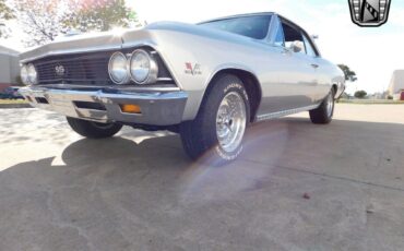 Chevrolet-Chevelle-Coupe-1966-Gray-Black-129872-7