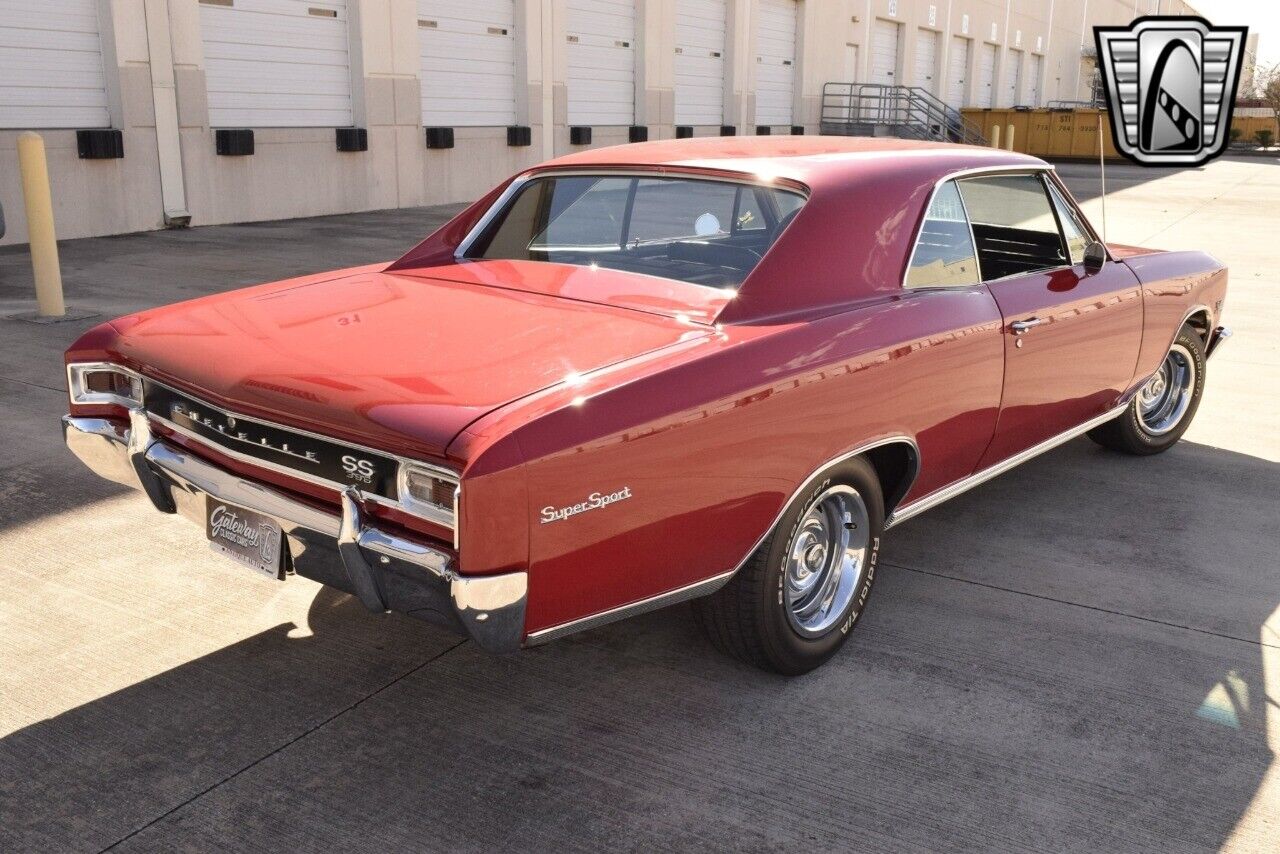 Chevrolet-Chevelle-Coupe-1966-Red-Black-117883-4