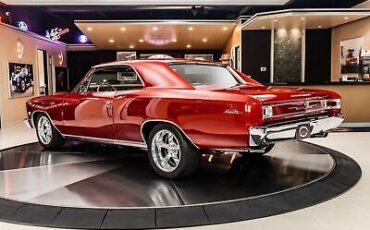 Chevrolet-Chevelle-Coupe-1966-Red-Tan-64438-15