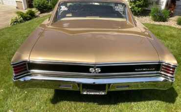 Chevrolet-Chevelle-Coupe-1967-Gold-Black-82081-13