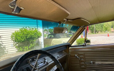 Chevrolet-Chevelle-Coupe-1967-Gold-Black-82081-26