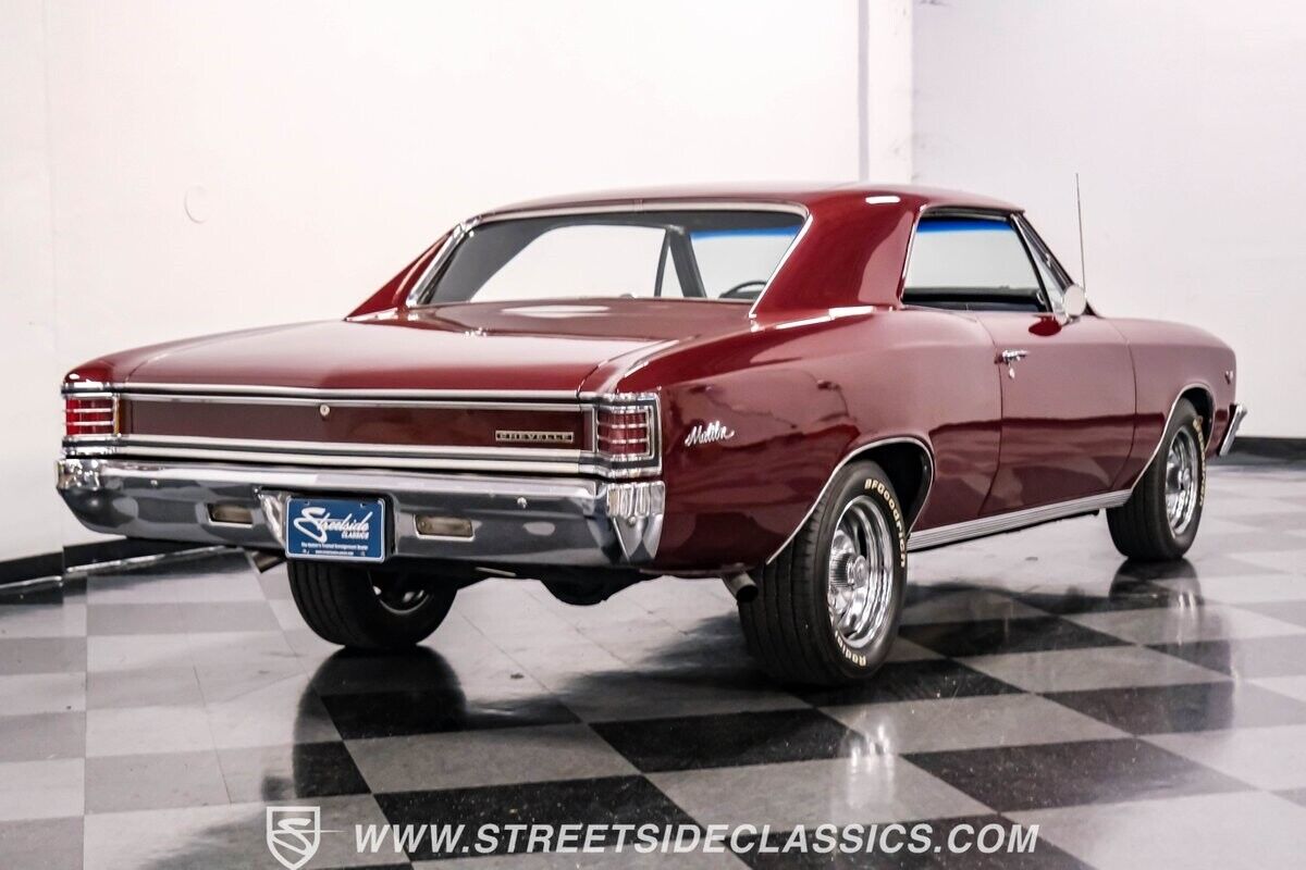 Chevrolet-Chevelle-Coupe-1967-Madeira-Maroon-Black-2794-11