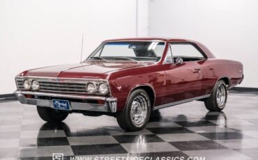 Chevrolet-Chevelle-Coupe-1967-Madeira-Maroon-Black-2794-5