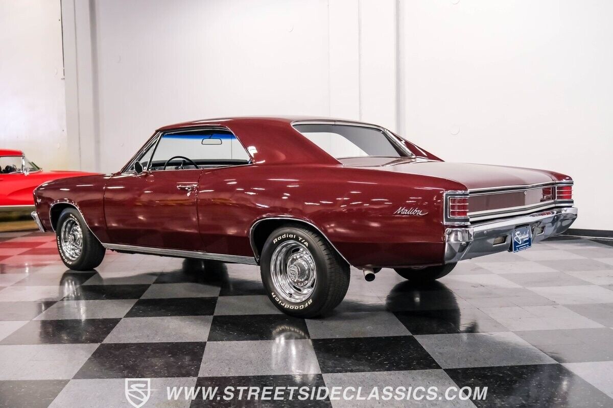 Chevrolet-Chevelle-Coupe-1967-Madeira-Maroon-Black-2794-7