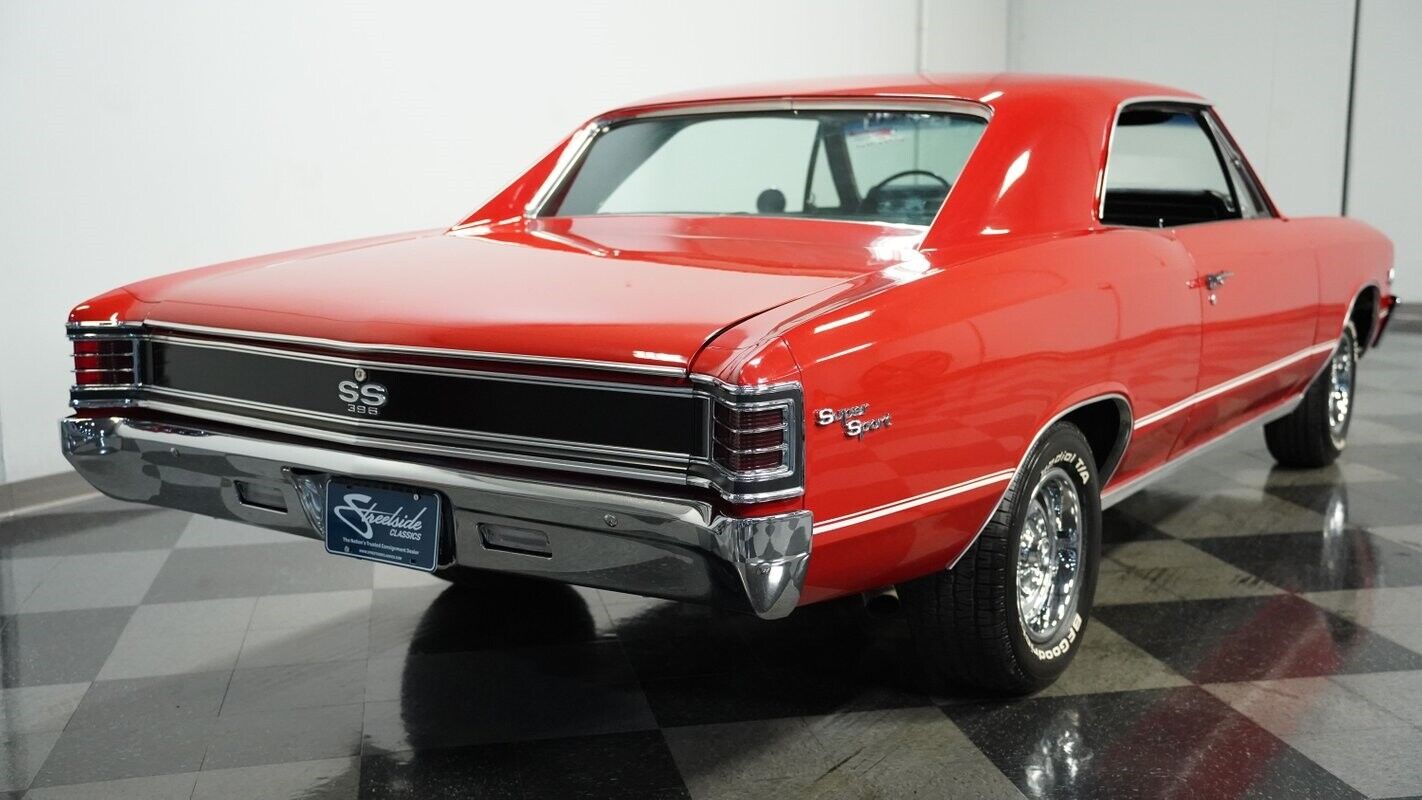 Chevrolet-Chevelle-Coupe-1967-Red-Black-86504-10