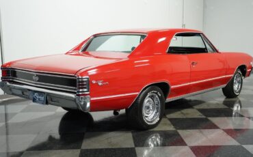 Chevrolet-Chevelle-Coupe-1967-Red-Black-86504-11