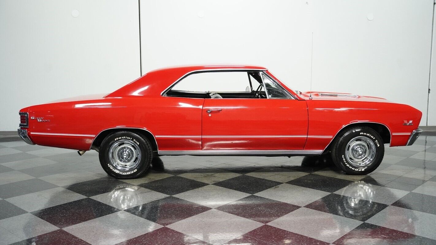 Chevrolet-Chevelle-Coupe-1967-Red-Black-86504-12