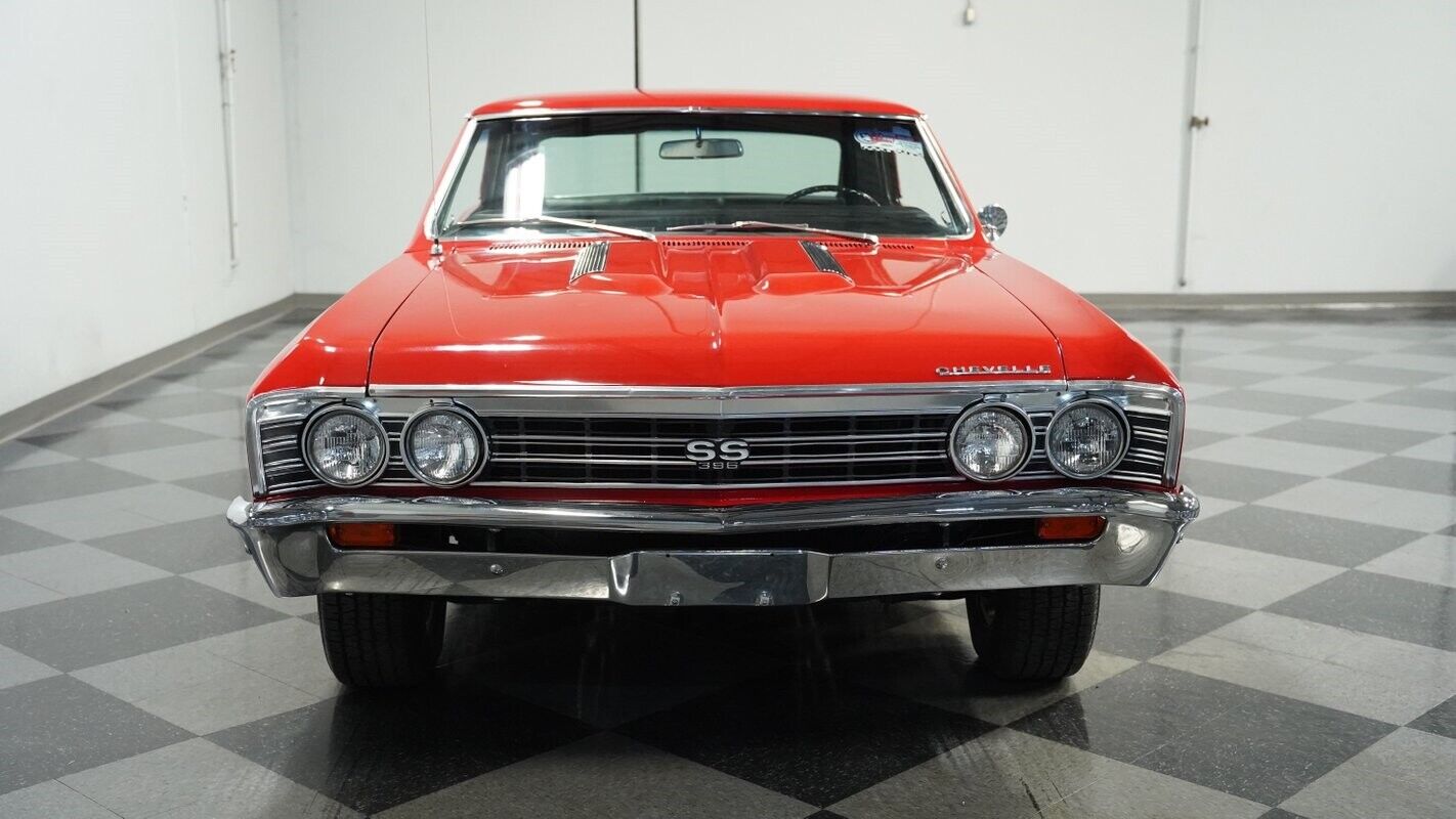 Chevrolet-Chevelle-Coupe-1967-Red-Black-86504-15