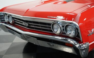 Chevrolet-Chevelle-Coupe-1967-Red-Black-86504-17