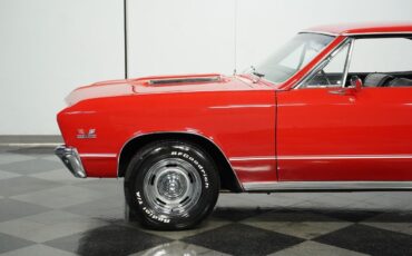 Chevrolet-Chevelle-Coupe-1967-Red-Black-86504-21