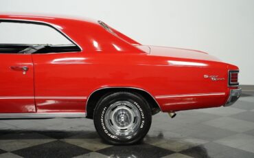 Chevrolet-Chevelle-Coupe-1967-Red-Black-86504-22