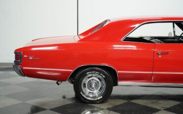 Chevrolet-Chevelle-Coupe-1967-Red-Black-86504-26