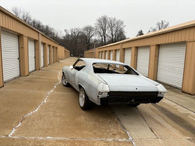 Chevrolet-Chevelle-Coupe-1968-Gray-0-4