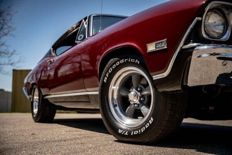 Chevrolet-Chevelle-Coupe-1968-Maroon-4691-4