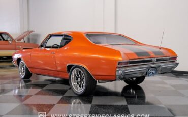 Chevrolet-Chevelle-Coupe-1968-Orange-Black-28345-10