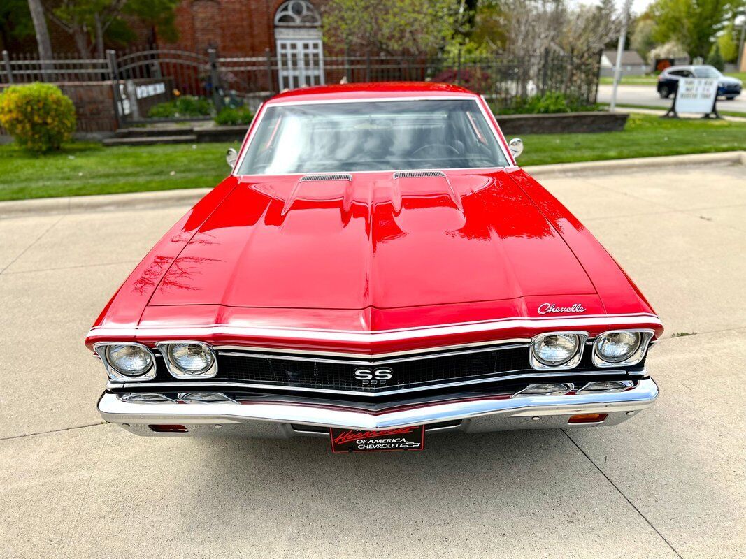 Chevrolet-Chevelle-Coupe-1968-Red-Black-80467-1