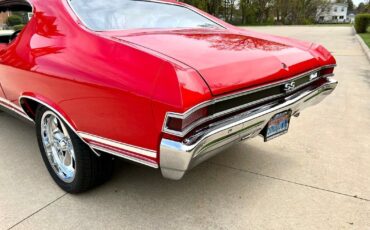 Chevrolet-Chevelle-Coupe-1968-Red-Black-80467-11