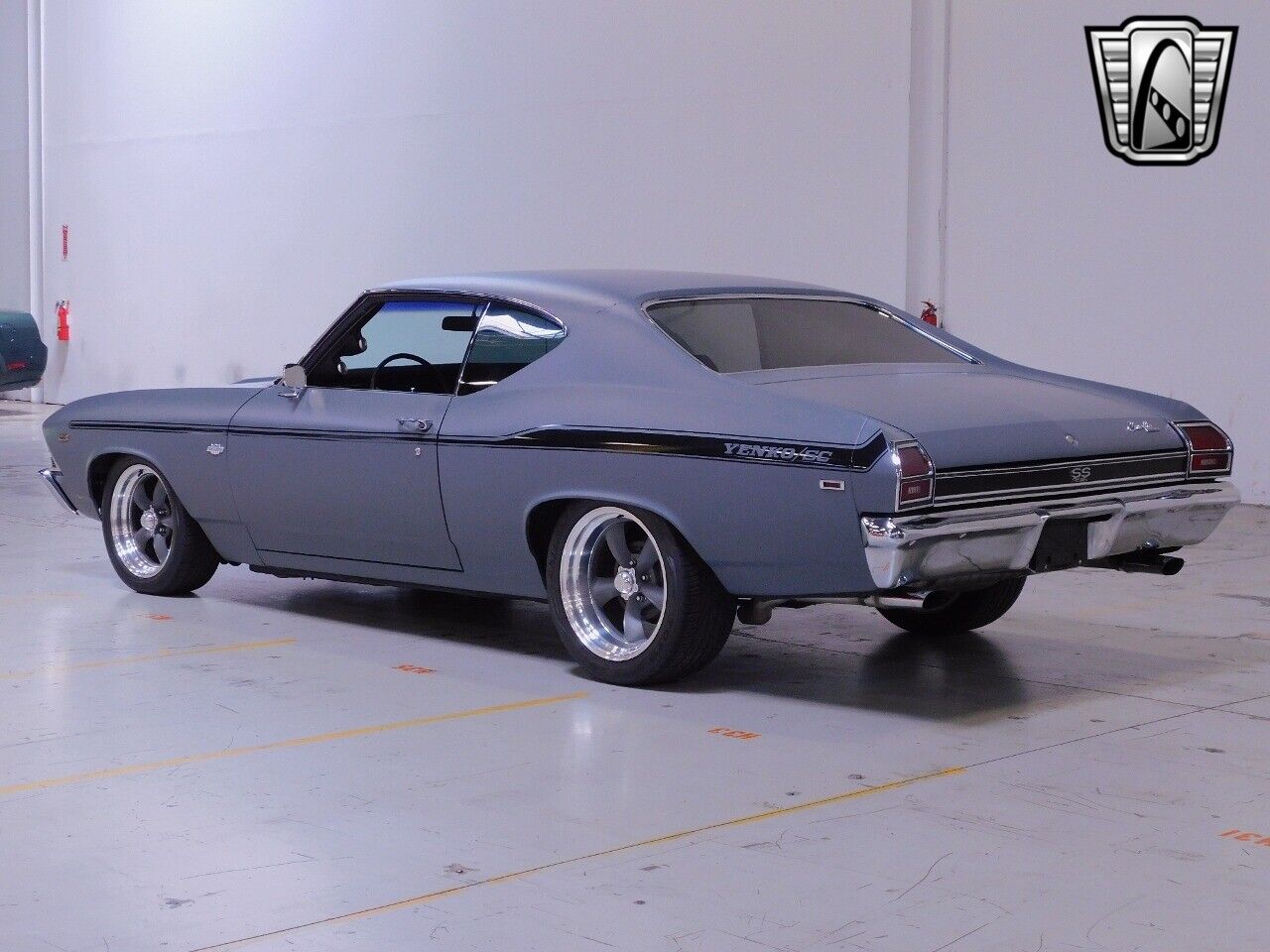 Chevrolet-Chevelle-Coupe-1969-Gray-Black-55485-3