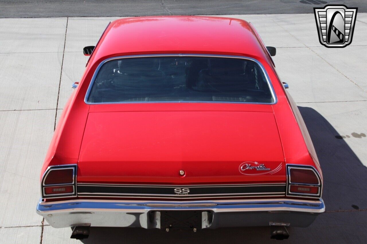 Chevrolet-Chevelle-Coupe-1969-Red-Black-5340-11