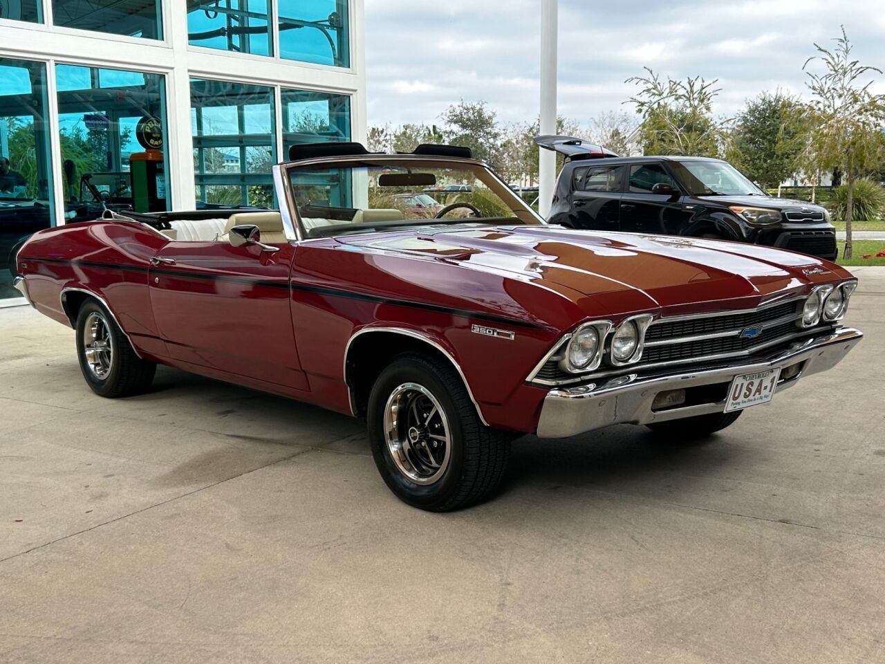 Chevrolet-Chevelle-Coupe-1969-Red-Tan-37129-2