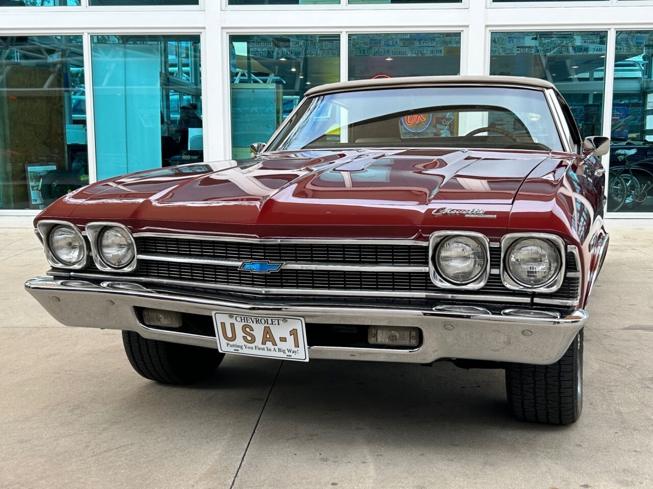 Chevrolet-Chevelle-Coupe-1969-Red-Tan-37129-9