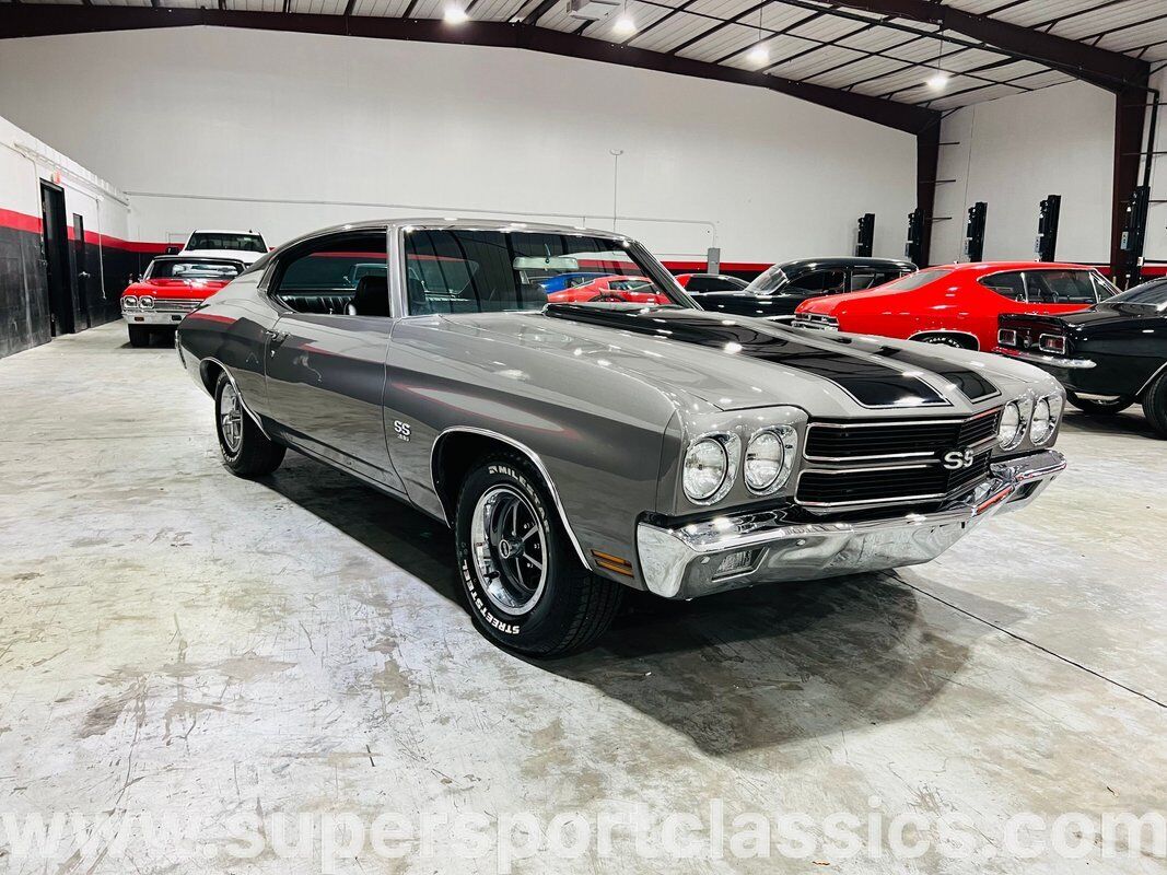 Chevrolet-Chevelle-Coupe-1970-Gray-Black-0-7