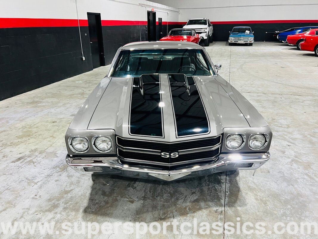 Chevrolet-Chevelle-Coupe-1970-Gray-Black-0-9