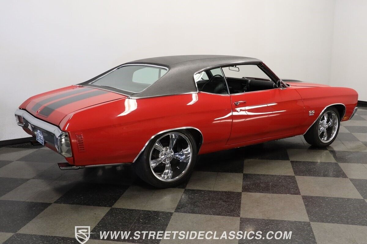 Chevrolet-Chevelle-Coupe-1970-Red-Black-102226-11