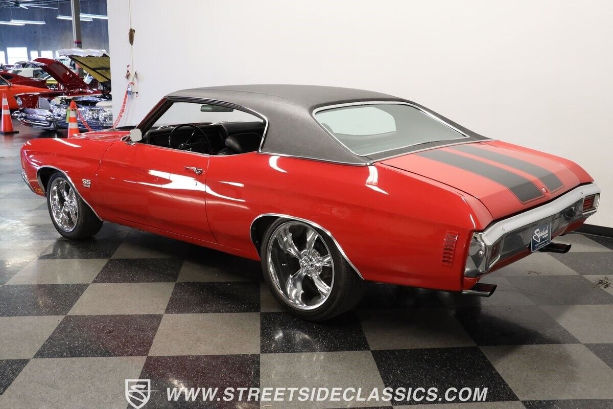 Chevrolet-Chevelle-Coupe-1970-Red-Black-102226-6