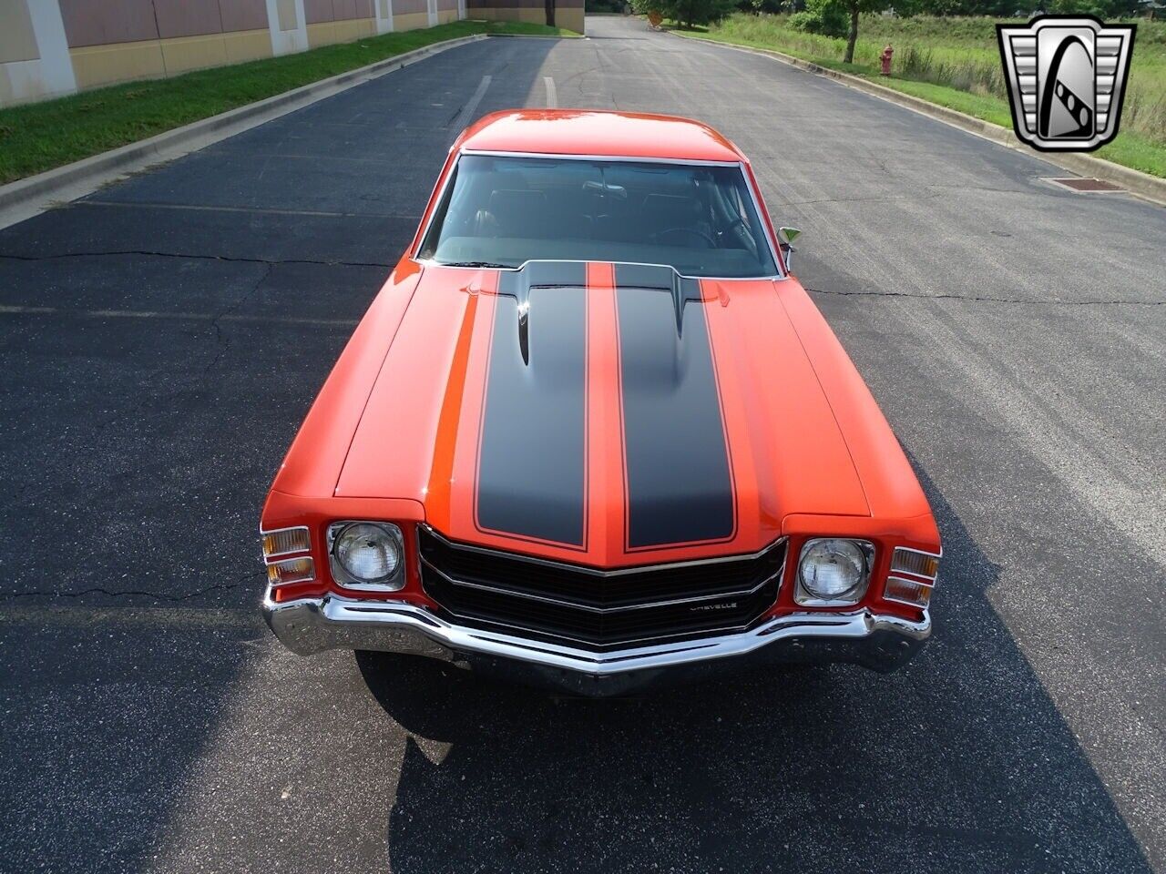 Chevrolet-Chevelle-Coupe-1971-Orange-Black-1508-10