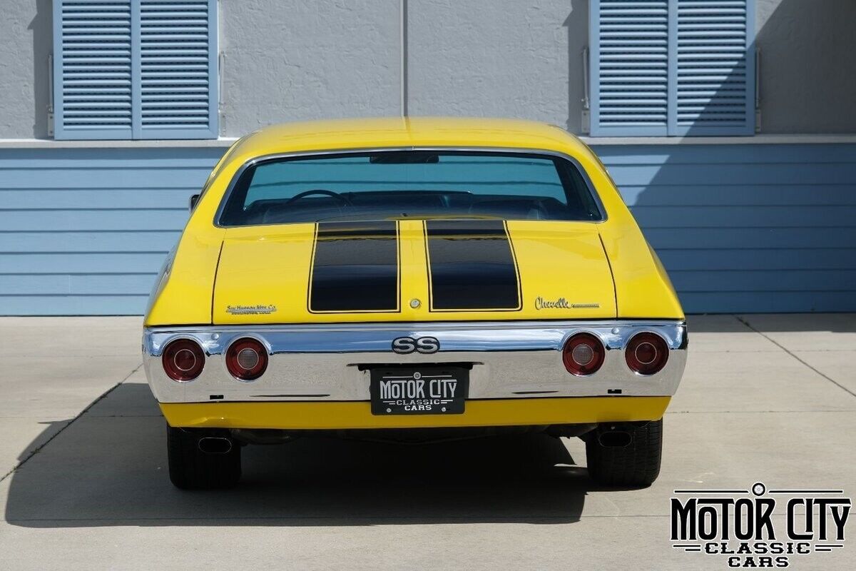 Chevrolet-Chevelle-Coupe-1971-Yellow-Black-0-3