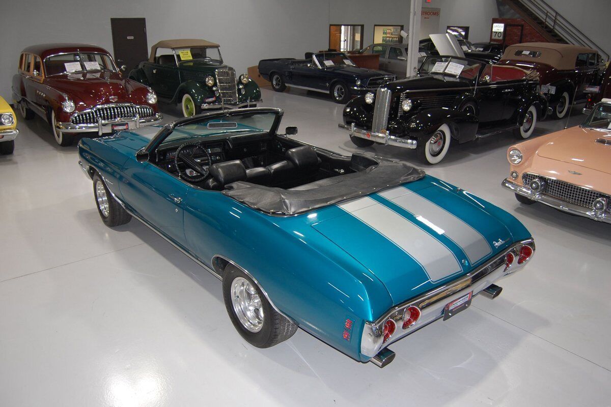 Chevrolet-Chevelle-Malibu-Convertible-Cabriolet-1972-Blue-Black-105605-10