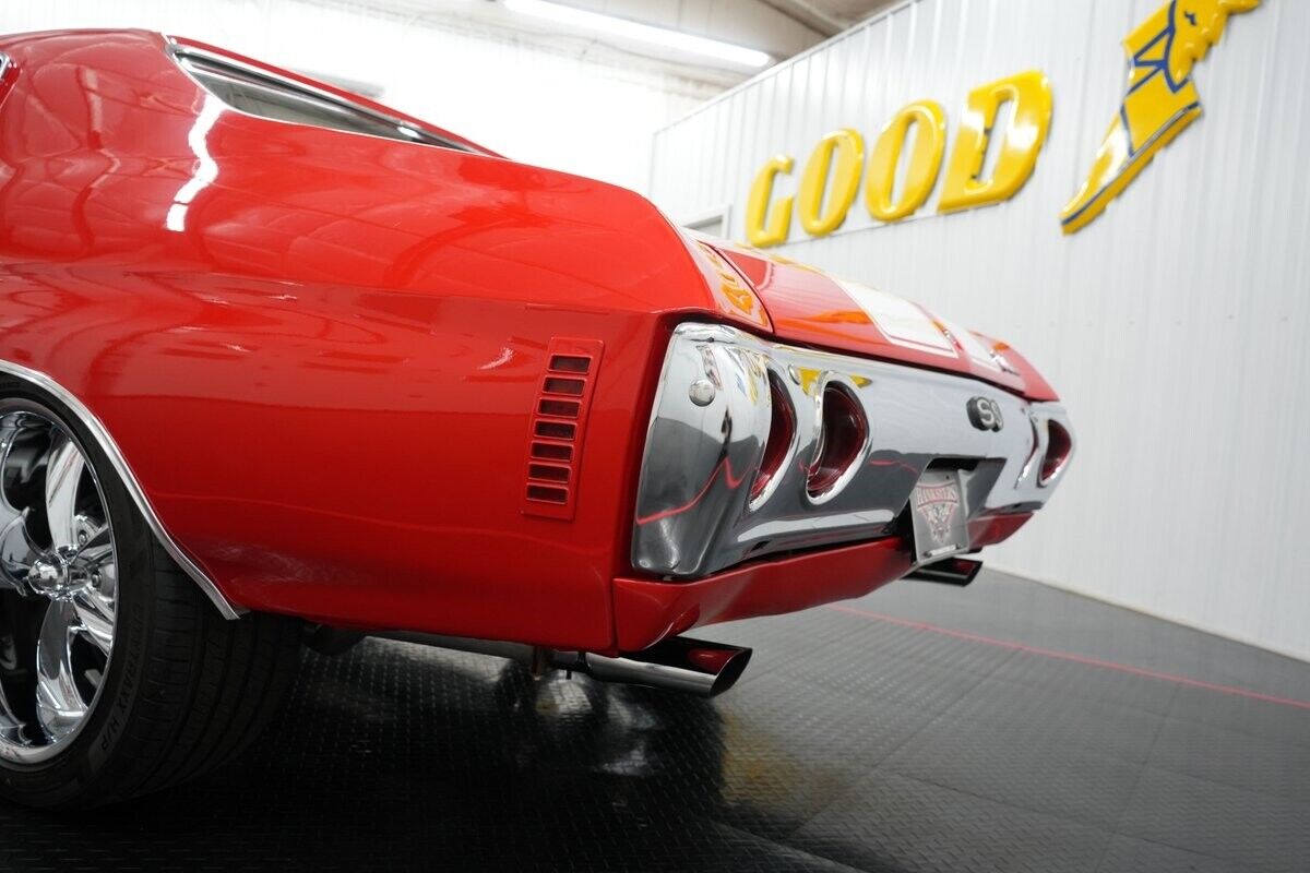 Chevrolet-Chevelle-SS-Style-1972-Red-Black-2662-8