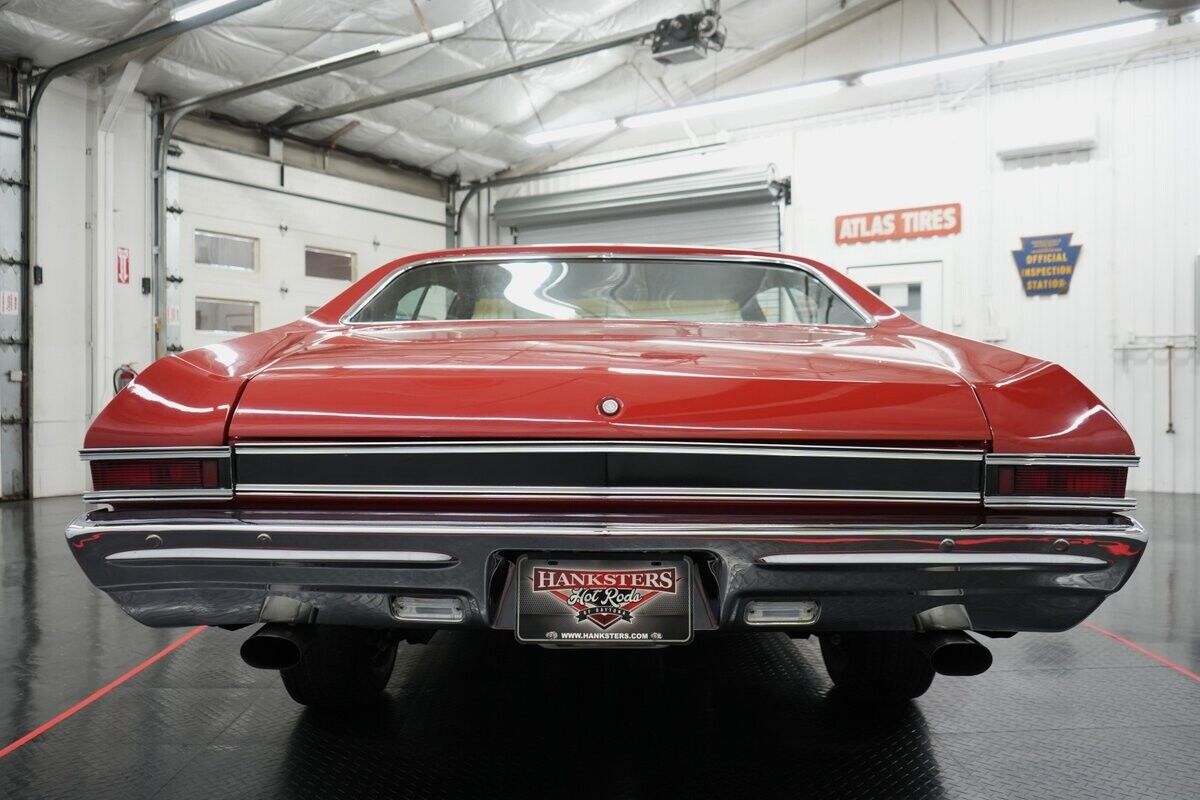 Chevrolet-Chevelle-SS396-Coupe-1968-Red-Black-103030-12