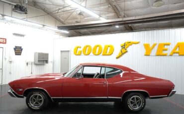 Chevrolet-Chevelle-SS396-Coupe-1968-Red-Black-103030-4