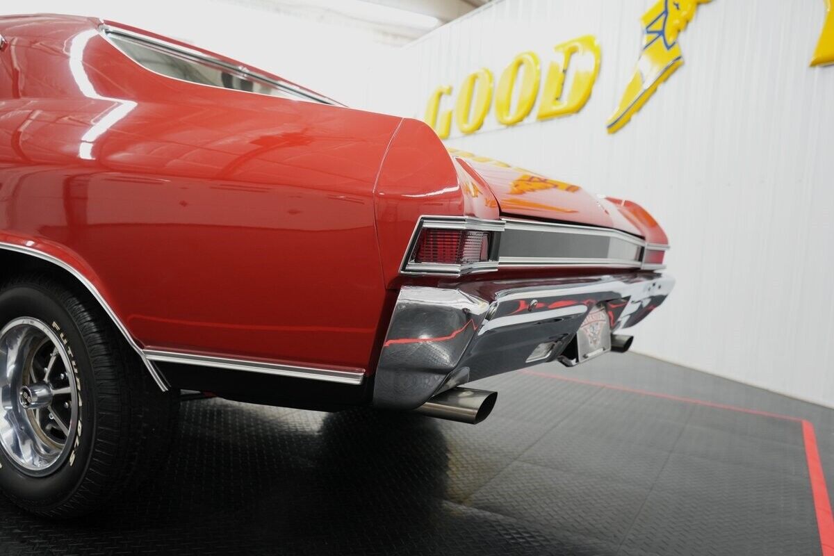 Chevrolet-Chevelle-SS396-Coupe-1968-Red-Black-103030-8