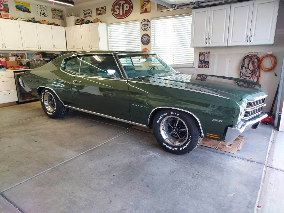 Chevrolet-Chevelle-malibu-1970-green-90783-1