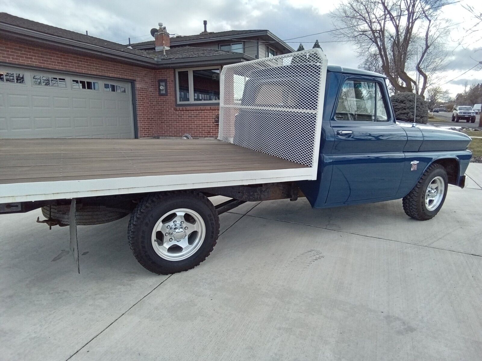 Chevrolet-Chevy-1964-Blue-Tan-132024-22