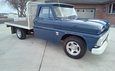 Chevrolet-Chevy-1964-Blue-Tan-132024-33