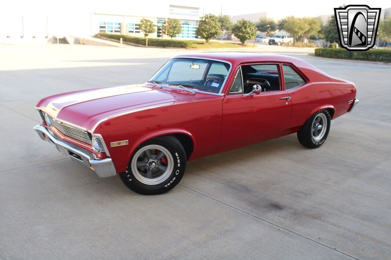 Chevrolet-Chevy-II-Nova-Coupe-1972-Red-Black-814-2